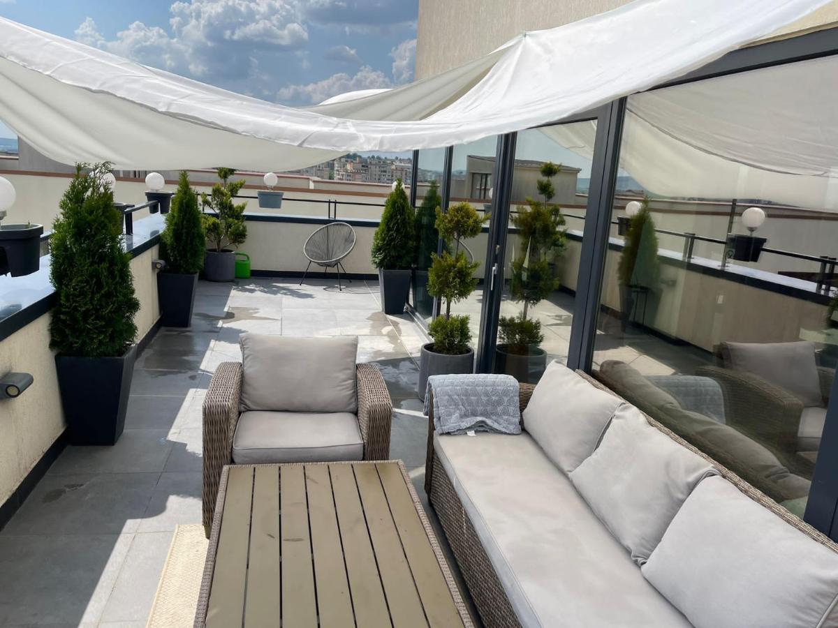 Penthouse Exclusive View , Iasi Lägenhet Exteriör bild