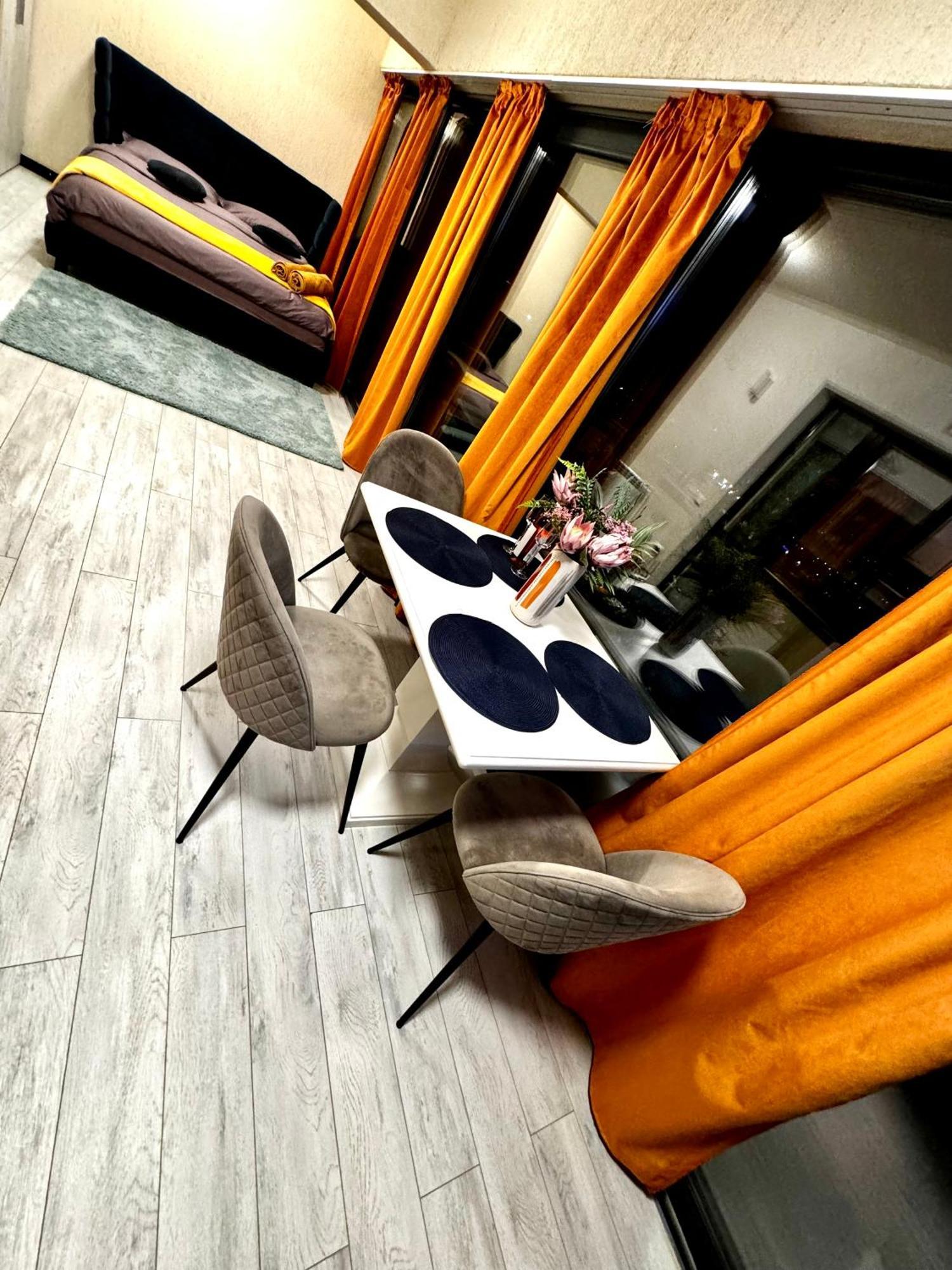 Penthouse Exclusive View , Iasi Lägenhet Exteriör bild