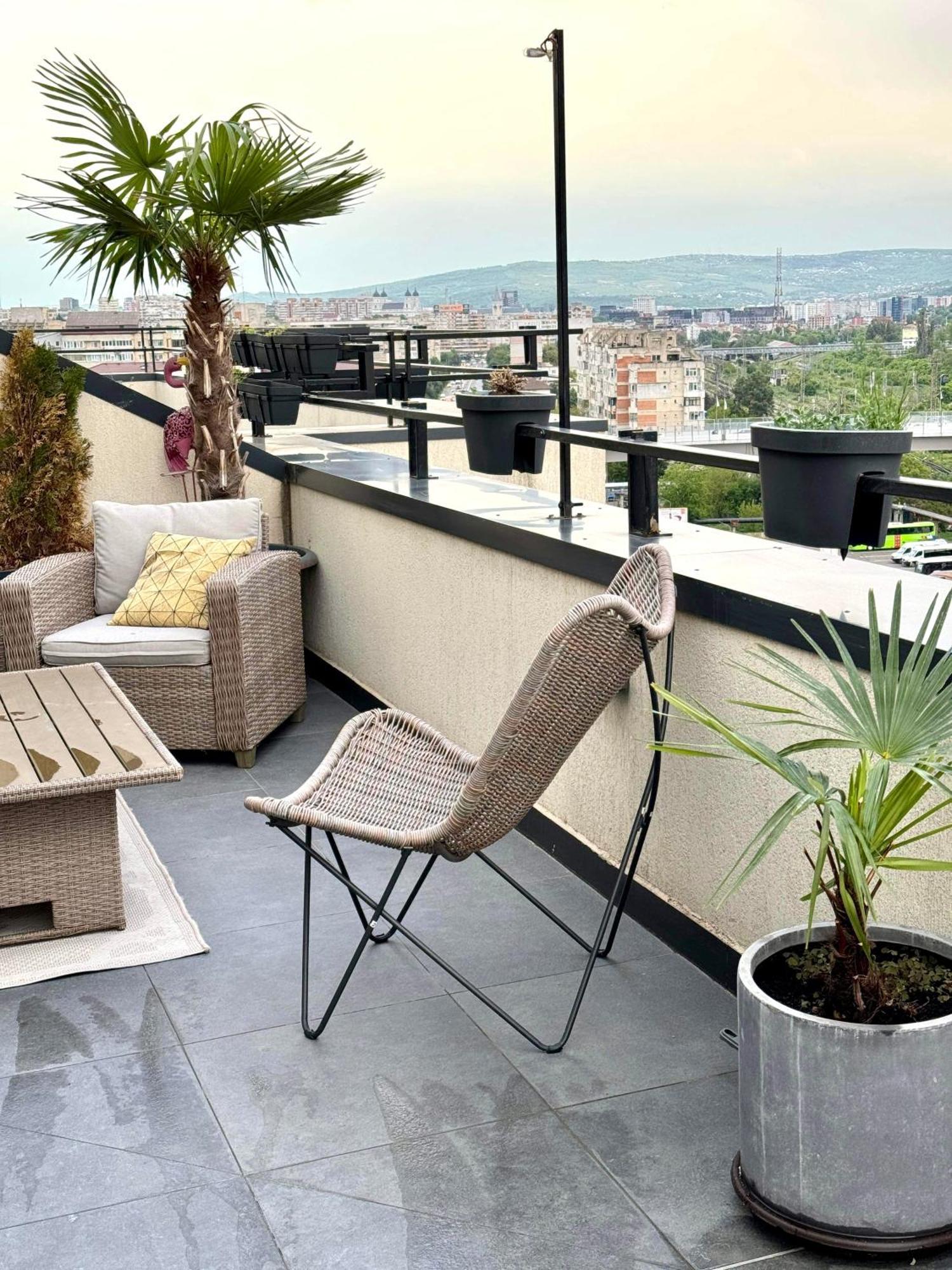 Penthouse Exclusive View , Iasi Lägenhet Exteriör bild